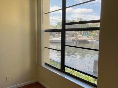 9 Royal Palm Way, Boca Raton, FL 33432