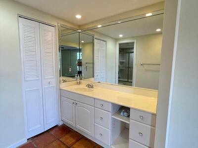 9 Royal Palm Way, Boca Raton, FL 33432