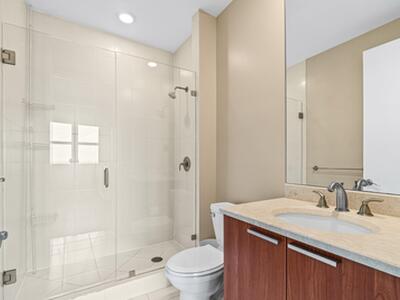 2650 Lake Shore Drive, Riviera Beach, FL 33404