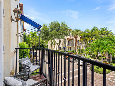 3261 Estancia Lane, Boynton Beach, FL 33435