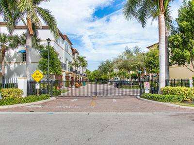 3261 Estancia Lane, Boynton Beach, FL 33435