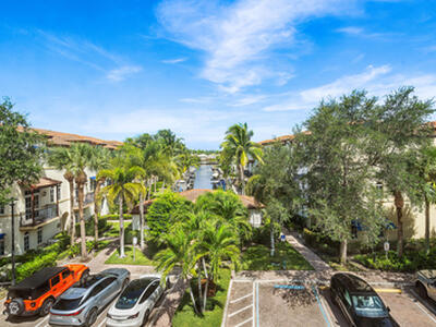 3261 Estancia Lane, Boynton Beach, FL 33435