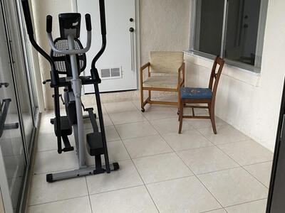 123 Lake Pine Circle, Greenacres, FL 33463