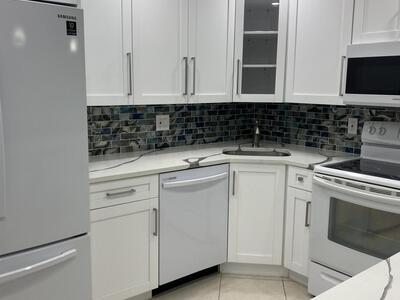 123 Lake Pine Circle, Greenacres, FL 33463