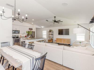 5940 NW Pine Trail Circle, Port Saint Lucie, FL 34983