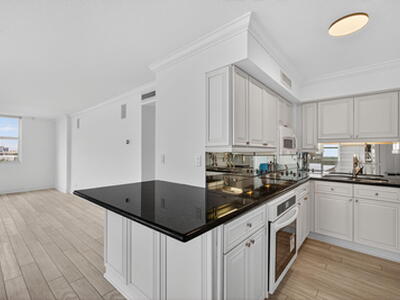 2600 N Flagler 907 Drive, West Palm Beach, FL 33407