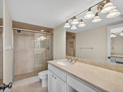 2600 N Flagler 907 Drive, West Palm Beach, FL 33407