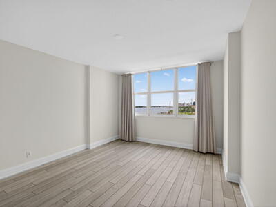 2600 N Flagler 907 Drive, West Palm Beach, FL 33407