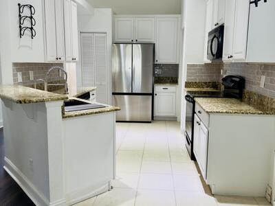 11479 SW Glengarry Court, Port Saint Lucie, FL 34987