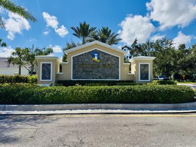 11479 SW Glengarry Court, Port Saint Lucie, FL 34987