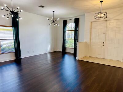 11479 SW Glengarry Court, Port Saint Lucie, FL 34987