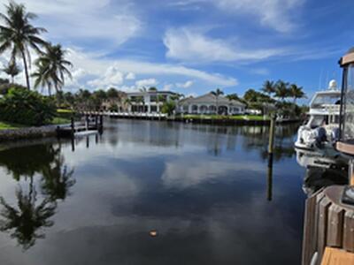 4011 NE 27th Terrace