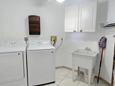 4011 NE 27th Terrace, Lighthouse Point, FL 33064