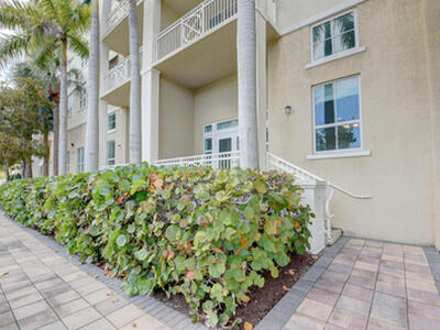 350 N Federal Highway, Boynton Beach, FL 33435