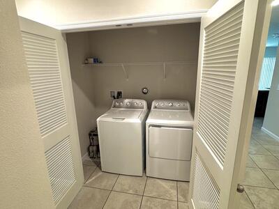 461 Cherimoya St Street, Fort Pierce, FL 34981