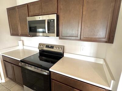 461 Cherimoya St Street, Fort Pierce, FL 34981