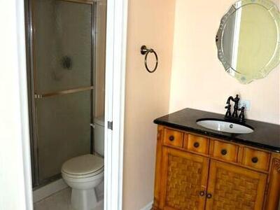 2000 Presidential Way, West Palm Beach, FL 33401