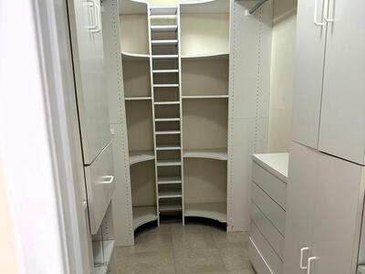 2000 Presidential Way, West Palm Beach, FL 33401