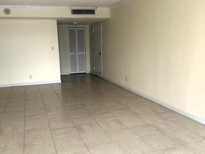 2000 Presidential Way, West Palm Beach, FL 33401