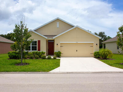 2716 Granville Manor SW