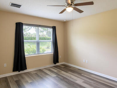 2716 Granville Manor SW, Vero Beach, FL 32968