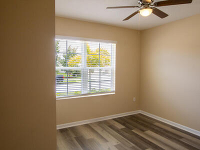 2716 Granville Manor SW, Vero Beach, FL 32968