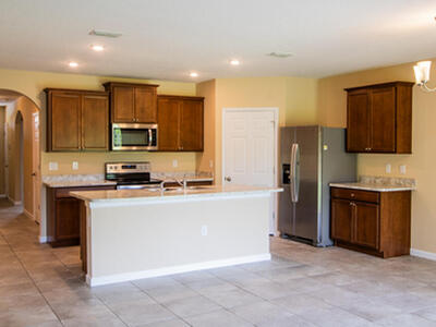 2716 Granville Manor SW, Vero Beach, FL 32968