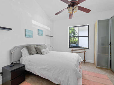 Wellington, FL 33449