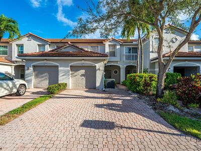 8271 Via Serena, Boca Raton, FL 33433