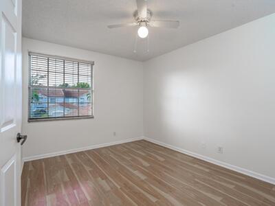 8271 Via Serena, Boca Raton, FL 33433