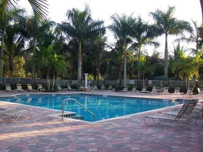 8271 Via Serena, Boca Raton, FL 33433