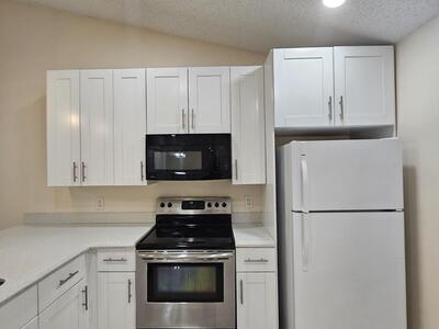 480 Hardwood Place, Boca Raton, FL 33431