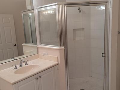 826 Middleton Drive SW, Vero Beach, FL 32962