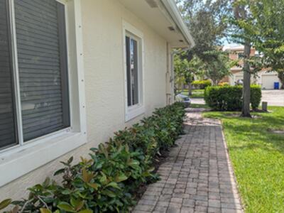 826 Middleton Drive SW, Vero Beach, FL 32962