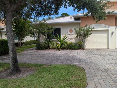 826 Middleton Drive SW, Vero Beach, FL 32962