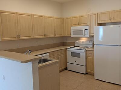 826 Middleton Drive SW, Vero Beach, FL 32962