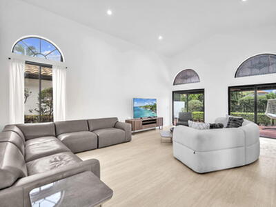 6438 Via Rosa, Boca Raton, FL 33433