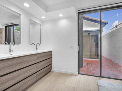 6438 Via Rosa, Boca Raton, FL 33433