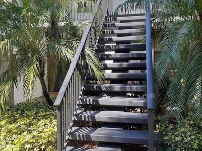 1248 S Military Trail