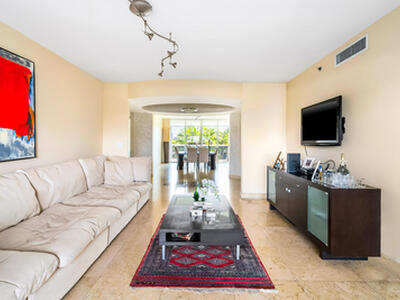 18911 Collins Avenue, Sunny Isles Beach, FL 33160