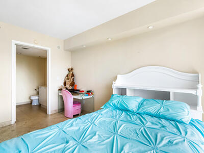 18911 Collins Avenue, Sunny Isles Beach, FL 33160