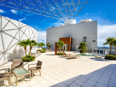 18911 Collins Avenue, Sunny Isles Beach, FL 33160