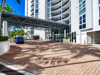 18911 Collins Avenue, Sunny Isles Beach, FL 33160