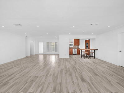 850 W Camino Real, Boca Raton, FL 33486