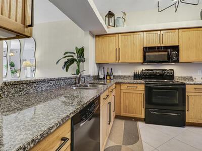 370 Golfview Road, North Palm Beach, FL 33408