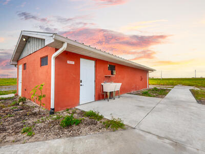 4823 Shinn Road, Fort Pierce, FL 34945