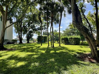 12568 Shoreline Drive, Wellington, FL 33414