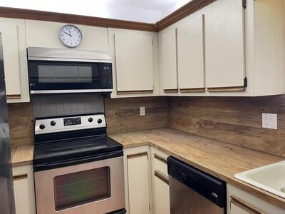 12568 Shoreline Drive, Wellington, FL 33414