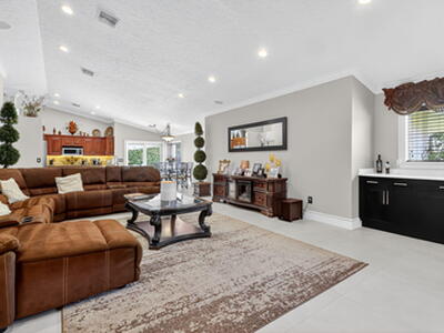 1880 Grantham Court, Wellington, FL 33414