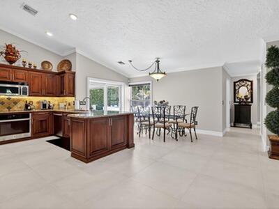 1880 Grantham Court, Wellington, FL 33414